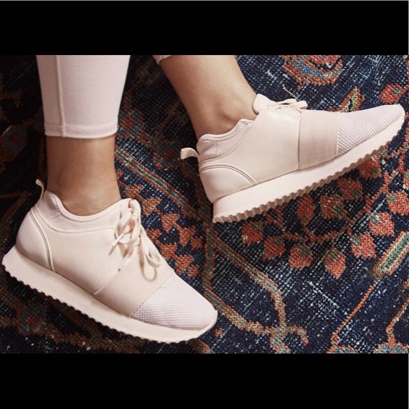 Fabletics Shoes - Demi Lovato Fabletics light pink mesh sneakers